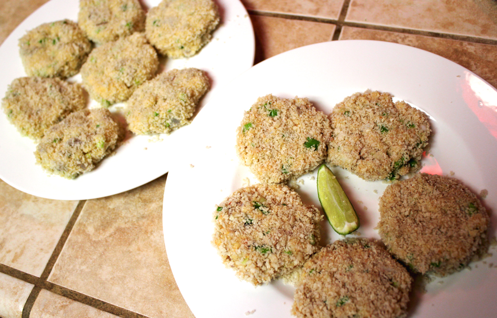 Shrimp-Cake-and-Crab-Cake_breading