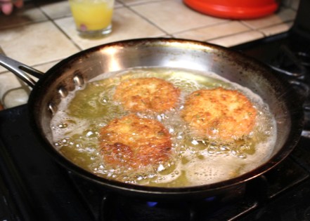 Shrimp-Cakes_pan-fry